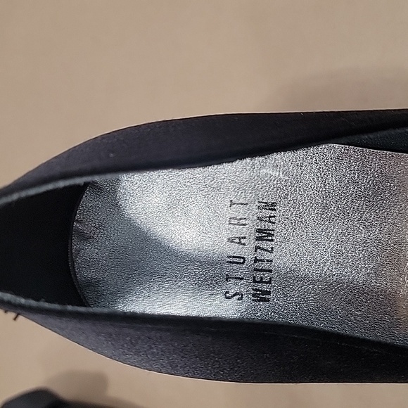 Stuart Weitzman Satin Black Peep Toe Heels with Bow with Rhinestones, Size 8.5M - Picture 6 of 8